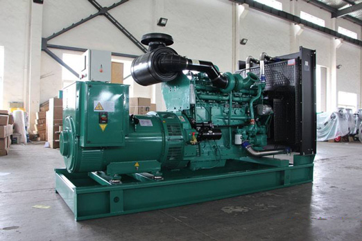 东英镇320kw康明斯柴油发电车出租组图片 东英镇320kw康明斯柴油发电车出租组图片