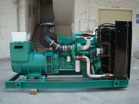 东英镇1100kw康明斯柴油发电机组图片 东英镇1100kw康明斯柴油发电机组图片
